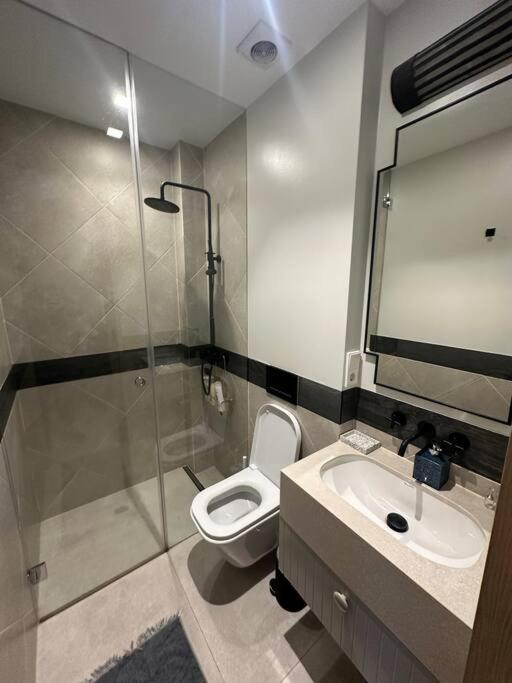 Apartamento Exclusivo En Neptuno Daire Madrid Dış mekan fotoğraf